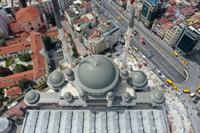 Taksim Camii 7 Mayıs'a hazırlanıyor